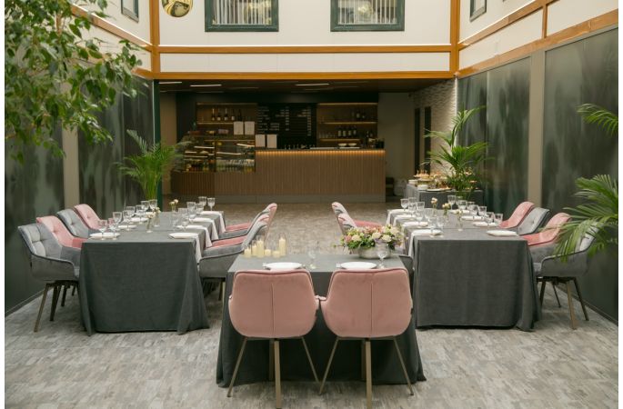 Банкетный зал «Академия вкуса» на Парнасе в Санкт-Петербурге