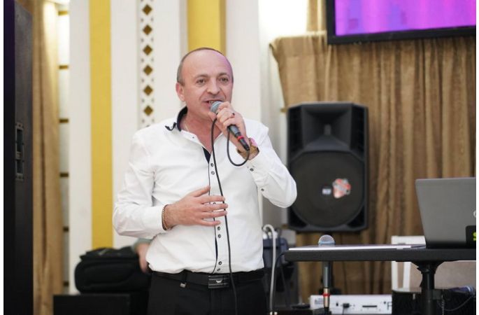 Армянский певец и музыкант Геворг